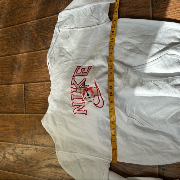 Gildan Taylor Swift Embroidered White and Red Hoodie Sweatshirt Classic Style - Picture 6 of 6